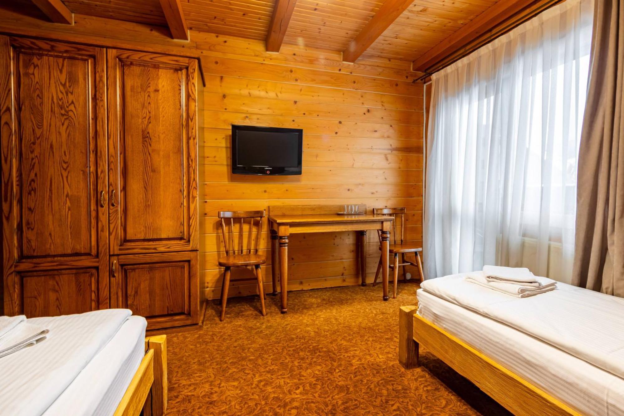 Hotel La кrechunu *