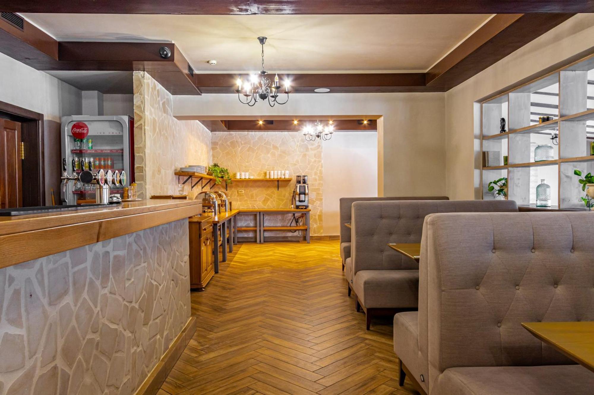 Hotel La кrechunu *